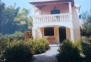 Ενοικιάζεται μεζονετα